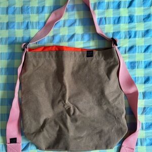 BUCKET TAN / ORANGE /PINK with PINK WIDE STRAP